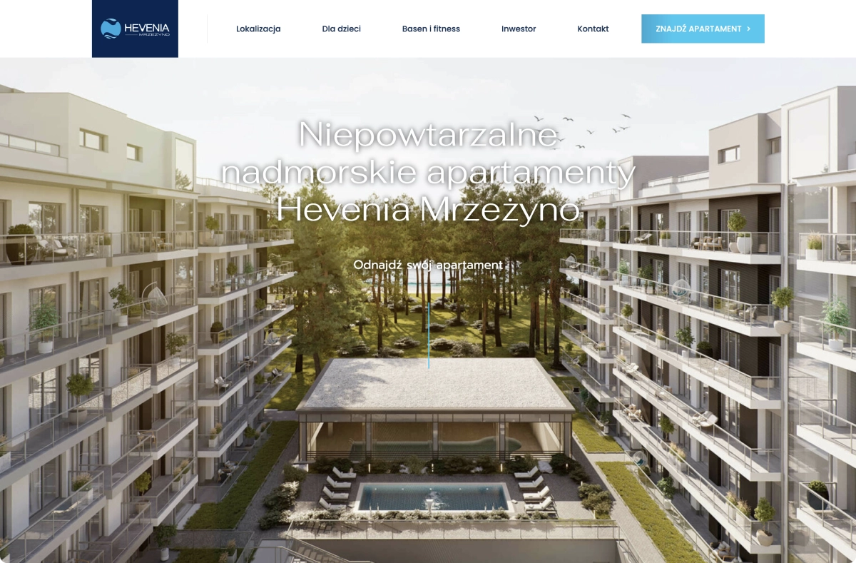 Obraz przedstawia stronę internetową Hevenia, prezentującą nadmorskie apartamenty w Mielnie. Na tle zdjęcia budynków, widoczny jest tekst „Niepowtarzalne nadmorskie apartamenty Hevenia Mielno” oraz przycisk „Znajdź apartament”.